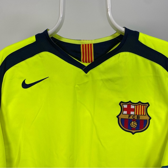 Nike Barcelona Football Shirt Ronaldinho 10 2005/2006 Away Total90 LaLiga Medium - Picture 5 of 14